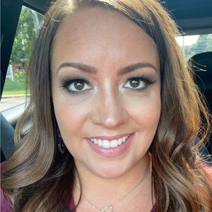 Meet your Posher, Bethany